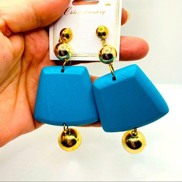 Earrings Square dangles Teal light weight wooden - Picture 4 of 9